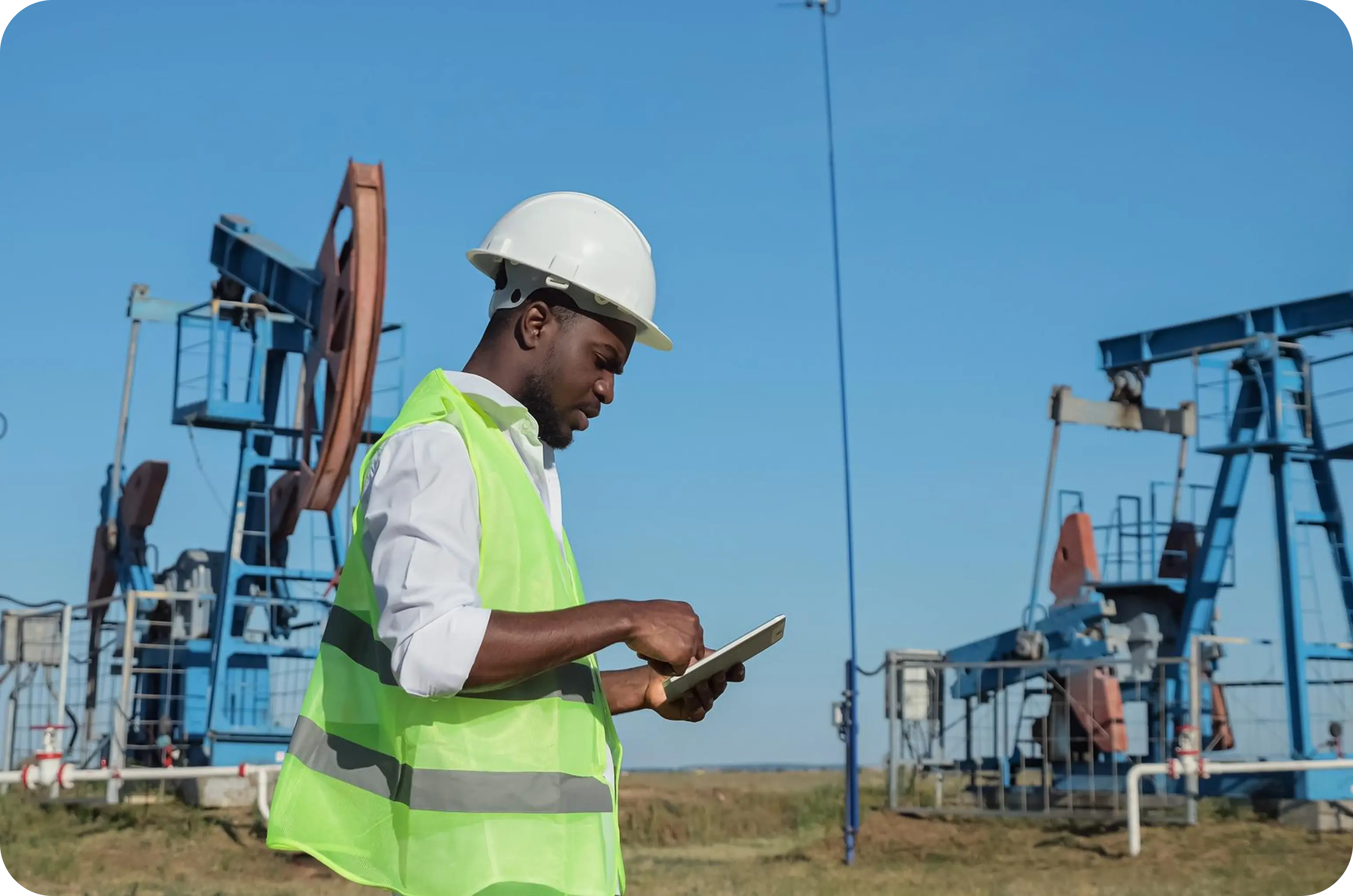 LNG facility worker with tablet